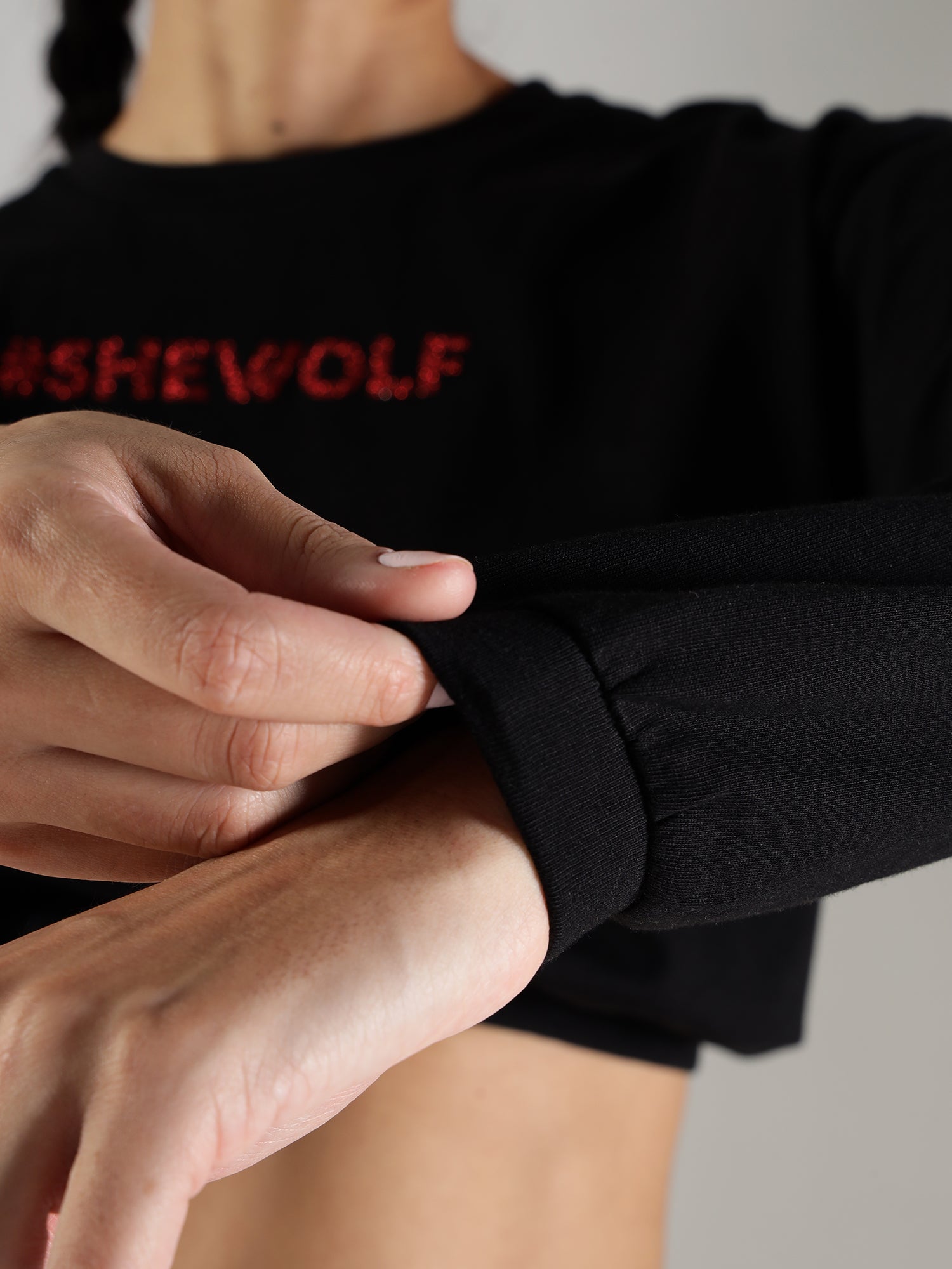 Shewolf Oversized Top - Black